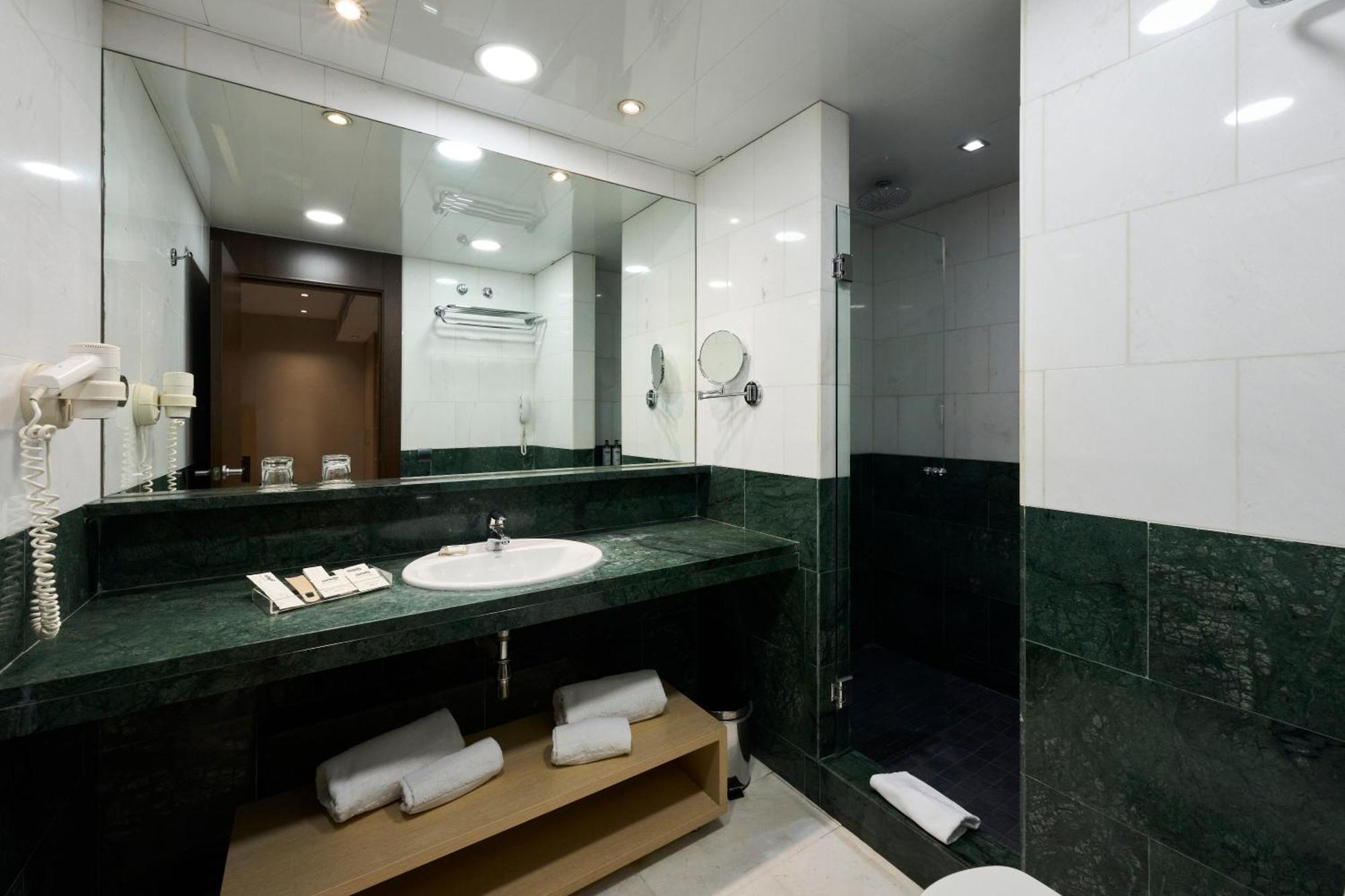 Catalonia Sagrada Familia Hotel Barcelona Bilik gambar