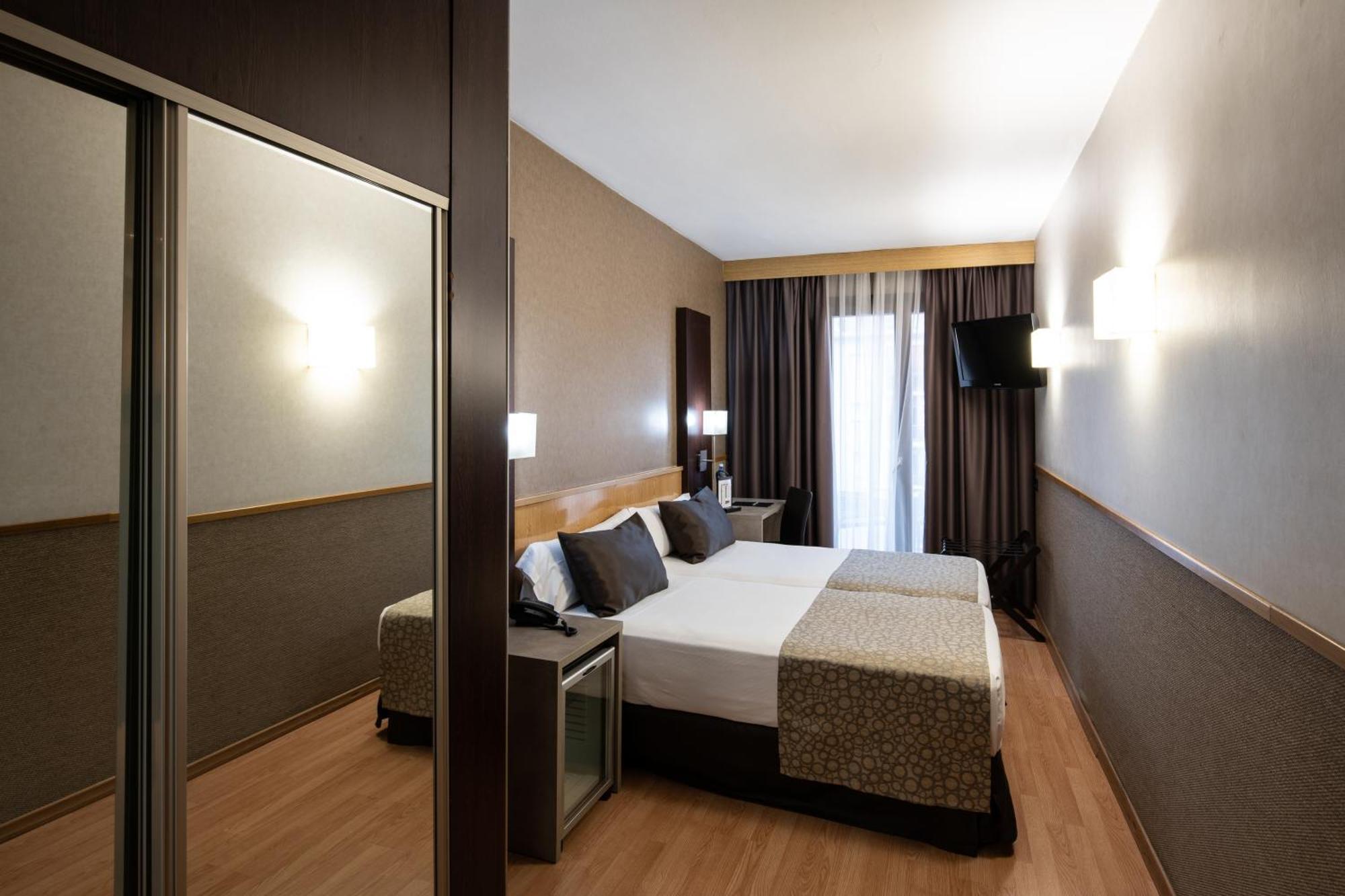 Catalonia Sagrada Familia Hotel Barcelona Bilik gambar